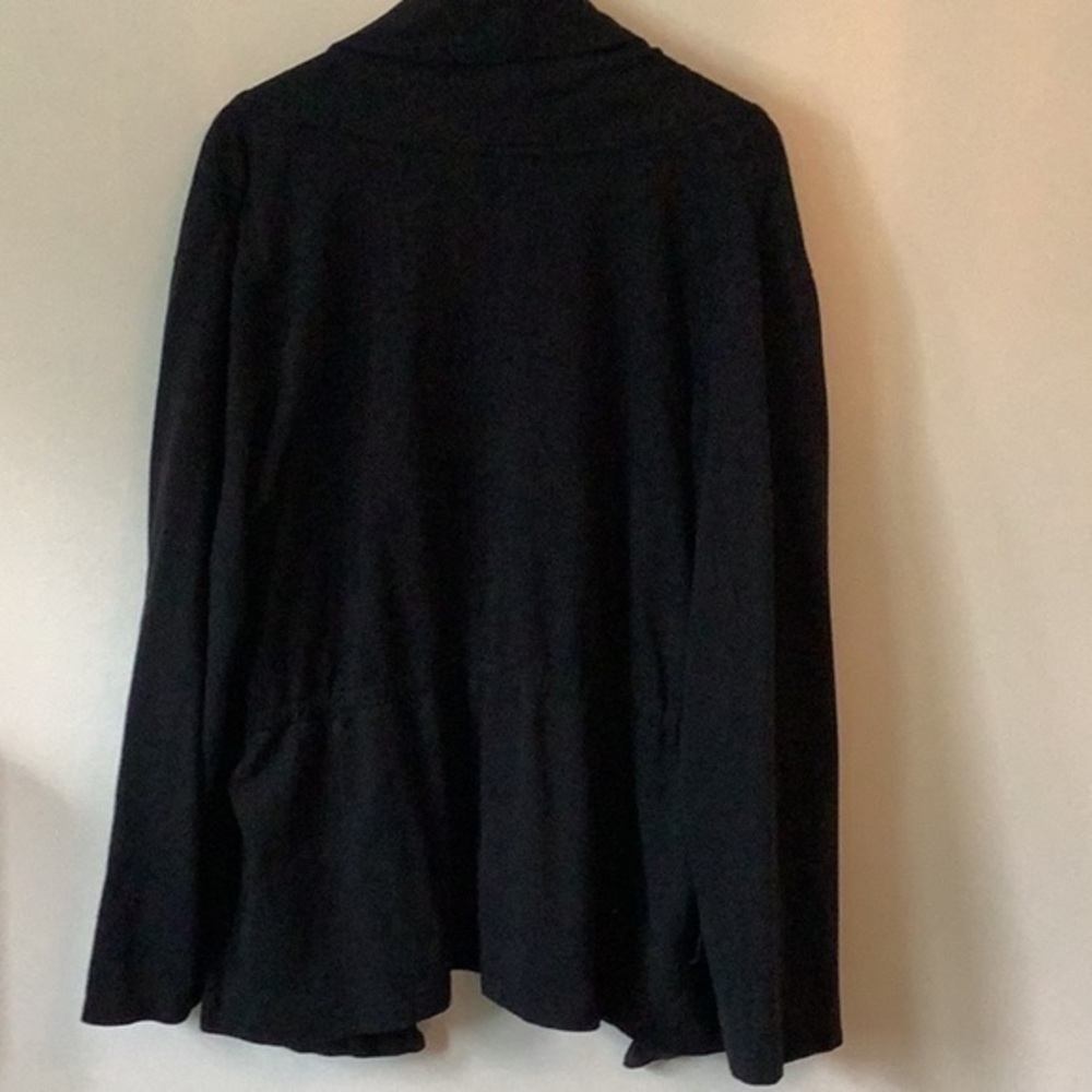 Jacket - Picture 2 of 7